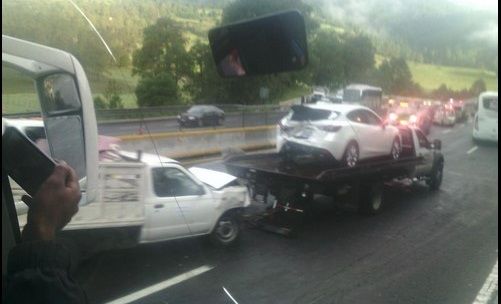 Choque múltiple en la Autopista México-Puebla