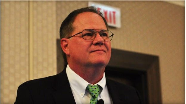 Se suicida m&eacute;dico promotor del movimiento antivacunas