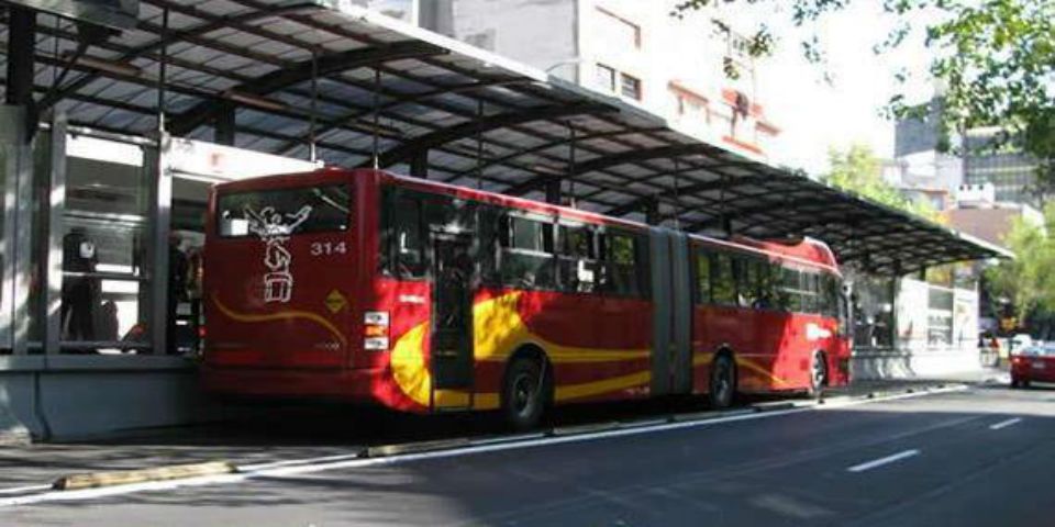Banda de asaltantes opera en la Línea 1 del Metrobús
