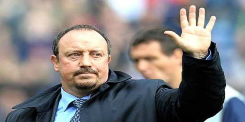 Benítez se despide de aficionados del Nápoles