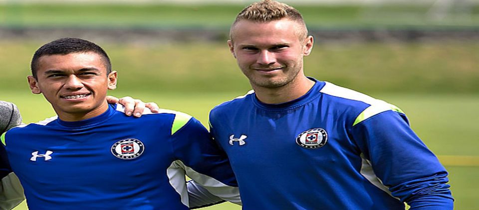 Alemão y Lizarazo fuera de Cruz Azul Alemão y Lizarazo fuera de Cruz Azul