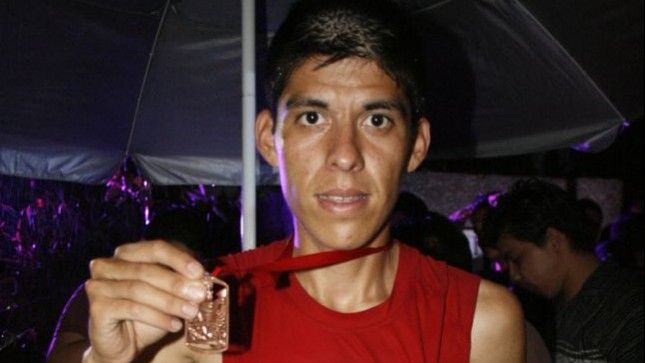 Mexicano gana Medio Maratón Día del Padre