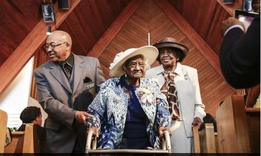 Muere la persona más vieja del mundo