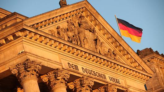 Alemania aprueba nuevo paquete de ayuda para Grecia Alemania aprueba nuevo paquete de ayuda para Grecia