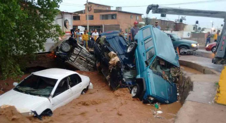 Un muerto y cuatro desaparecidos tras lluvias en Sonora
