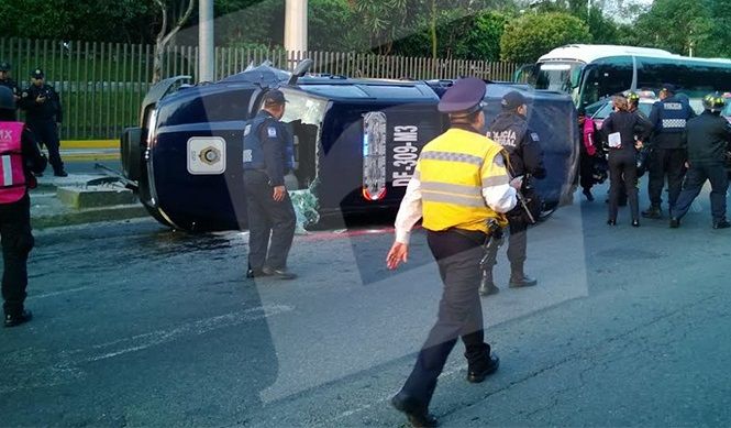 Vuelca patrulla en Constituyentes