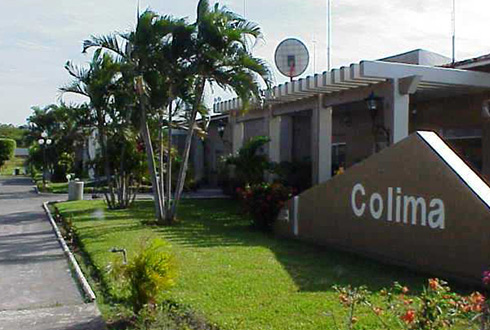Reabren Aeropuerto de Colima