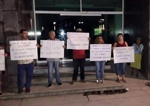 Toman alcaldía de Aquila para exigir liberación de Semeí Verdía