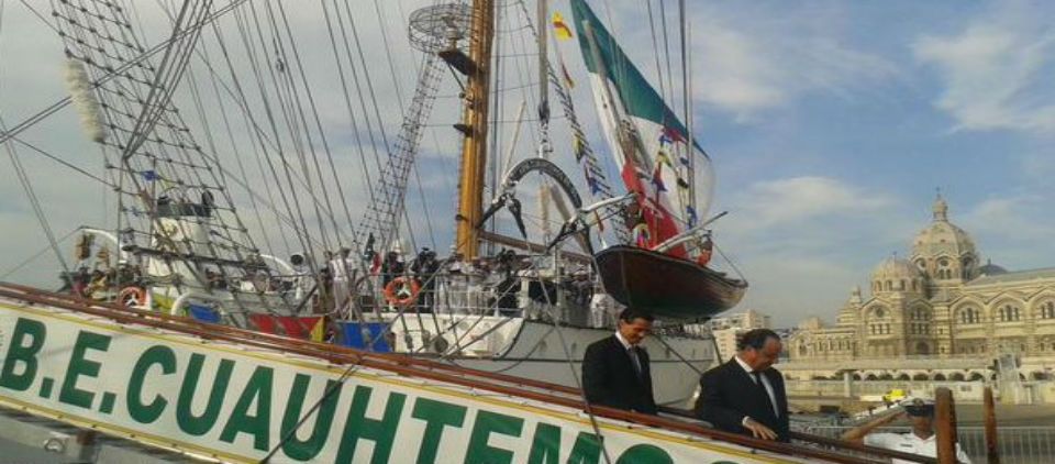 EPN y Hollande visitan el Buque Escuela Cuauhtémoc