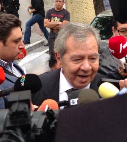 Roban tarjeta de crédito a Porfirio Muñoz Ledo