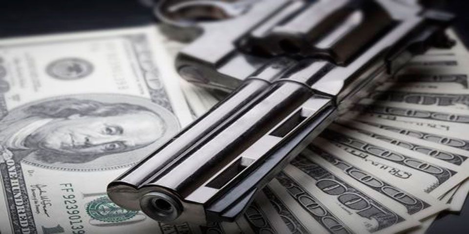 Mujer contrata a asesino, pero mata a hombre equivocado Mujer contrata a asesino, pero mata a hombre equivocado