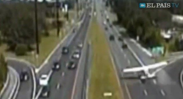 Video: avioneta aterriza de emergencia en una autopista