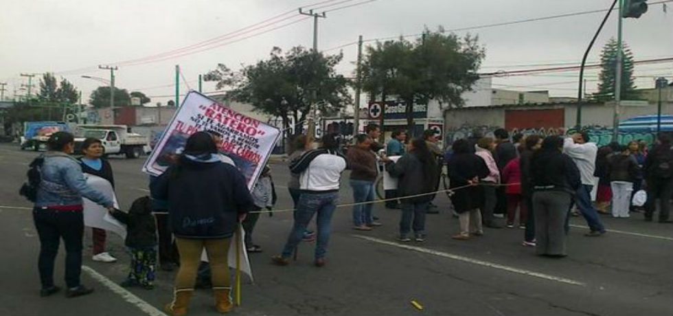 Retiran bloqueo en Eje 6 Sur