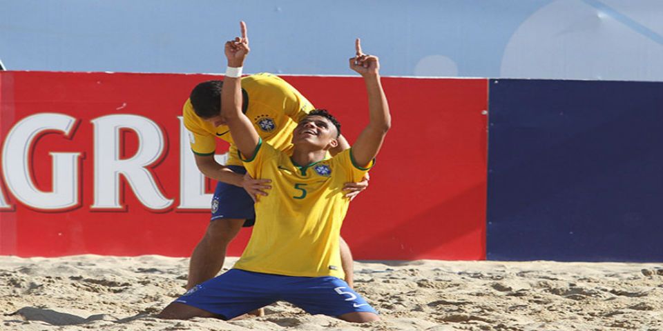 Brasil derrota a México en el Mundial de Futbol de Playa