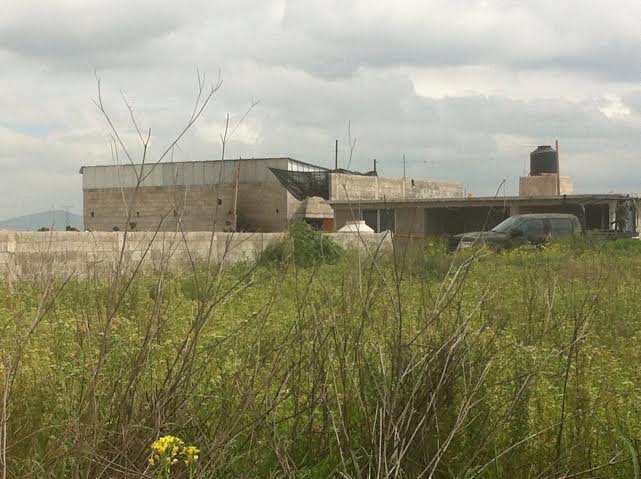 Interrogan a supuesto dueño del predio por donde se fugó El Chapo