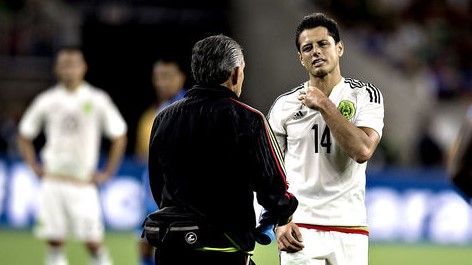 Exitosa operación a Chicharito