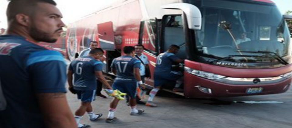 Calientan el vestidor de Chivas