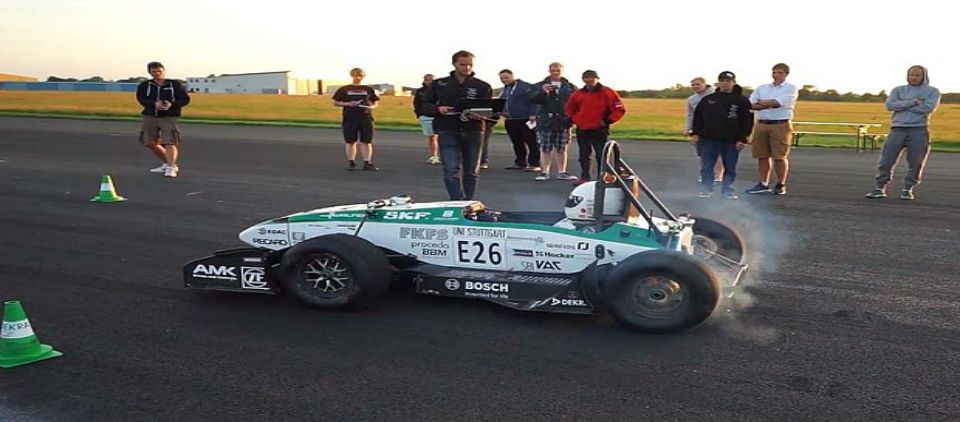 Video: auto eléctrico de estudiantes impone nuevo record de aceleración Video: auto eléctrico de estudiantes impone nuevo record de aceleración
