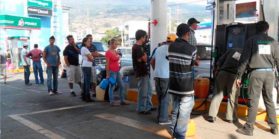 Venden gasolina en Aguascalientes a través de redes sociales
