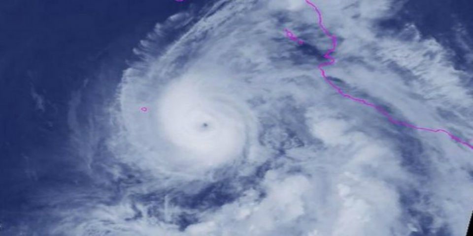 Huracán Dolores ya es categoría 4