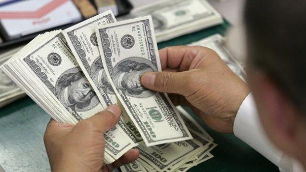 Dólar abre en 16.12 pesos a la venta