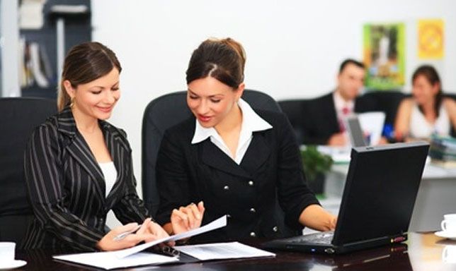 Mexicanos trabajan hasta en sus vacaciones Mexicanos trabajan hasta en sus vacaciones