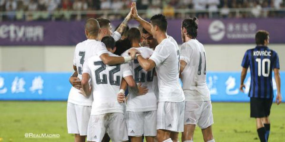 Golazo de tiro libre de James Rodríguez