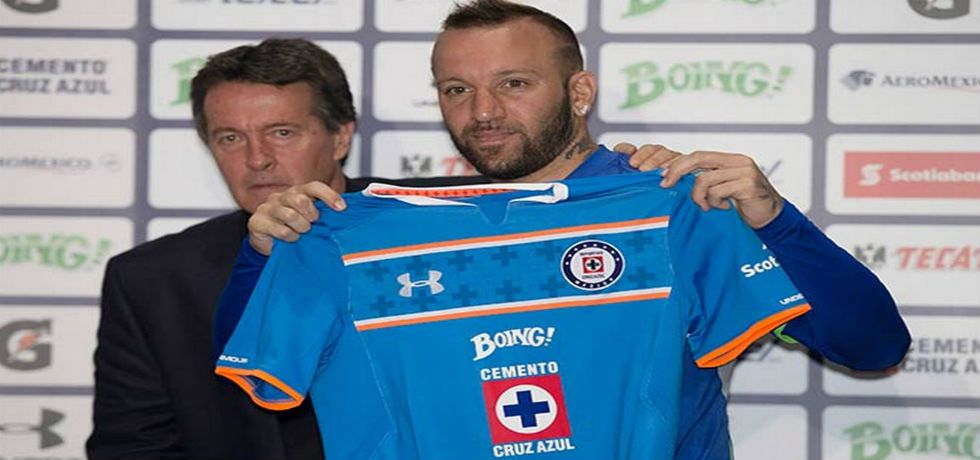Cruz Azul presenta a sus nueve refuerzos Cruz Azul presenta a sus nueve refuerzos