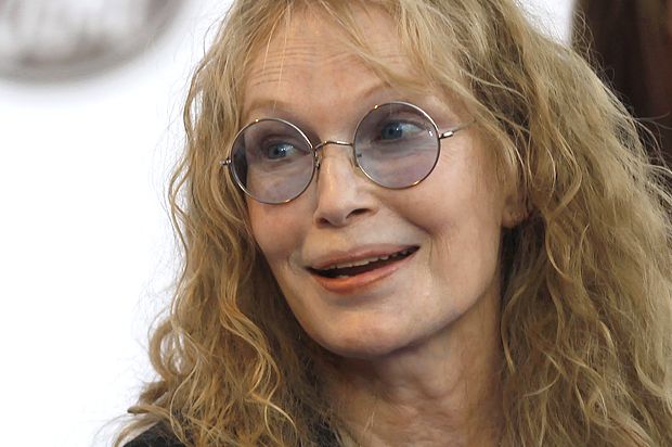 Mia Farrow es criticada por publicar dirección del dentista cazador