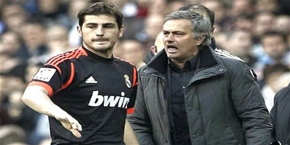 Mourinho: Casillas gana demasiado en Portugal