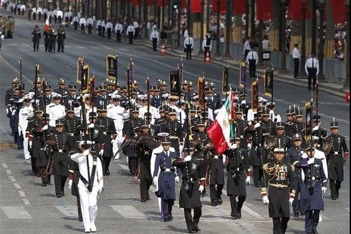 México abre el desfile por Día Nacional de Francia