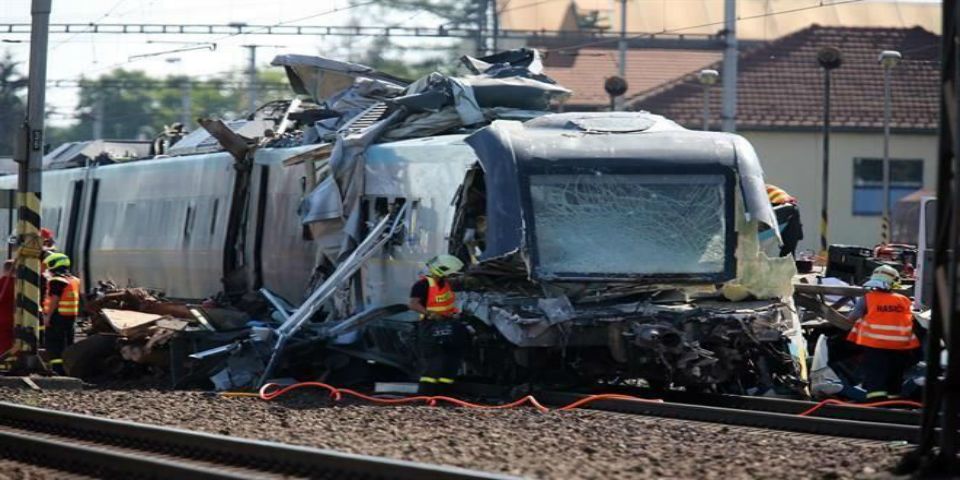 Accidente de tren en Rep. Checa deja dos muertos
