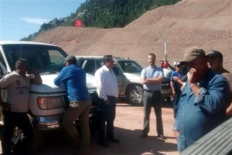 Bloquean mina de Chihuahua