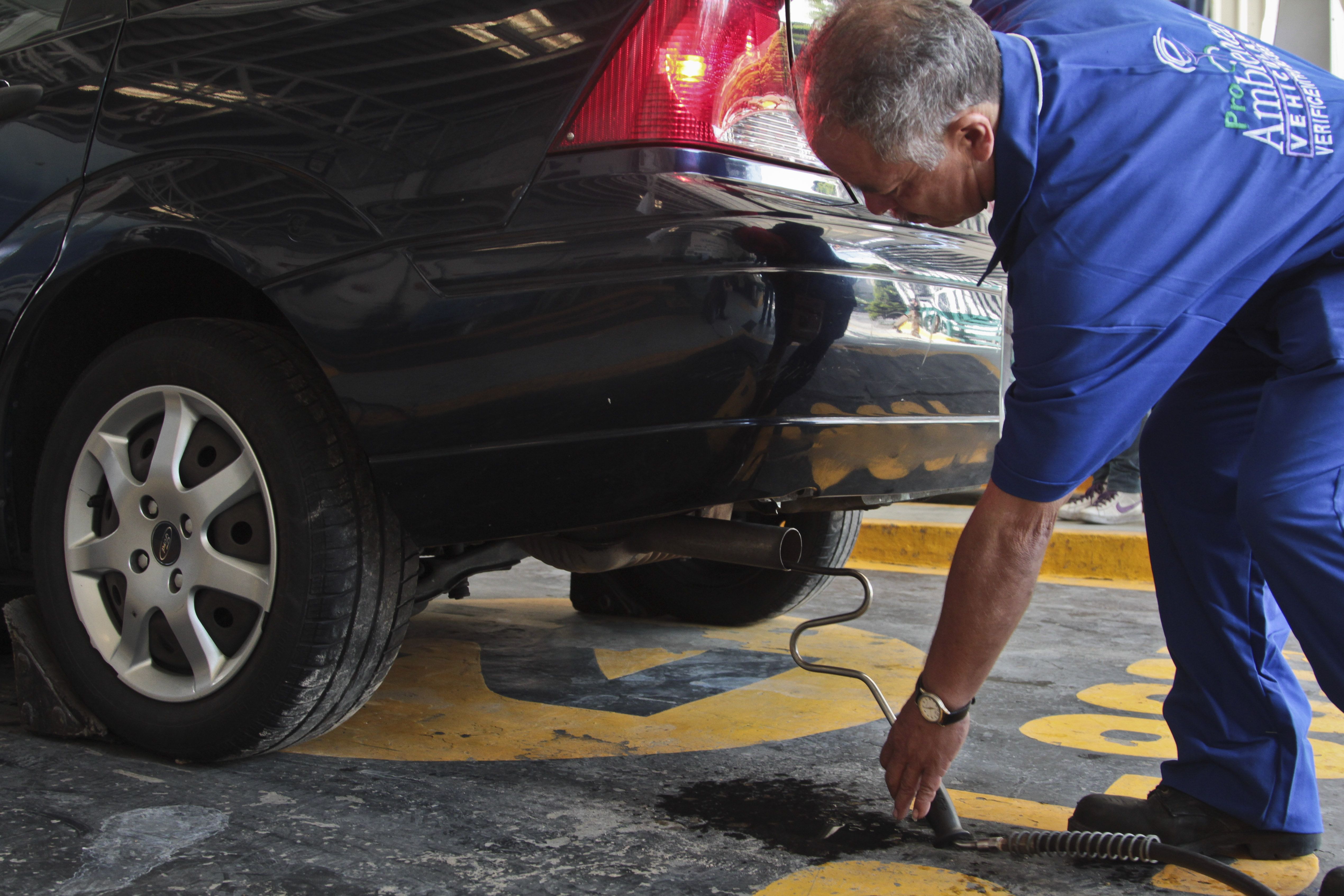 Dejarán de circular 1.7 millones de automóviles a partir del 1 de julio - Inauguracion_Verificentro-5