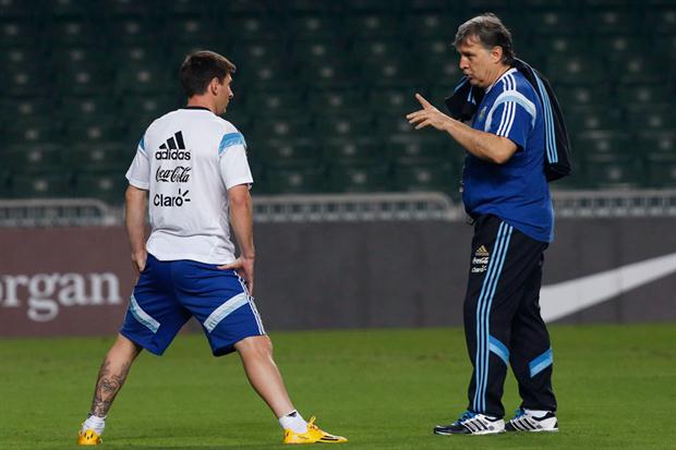 Messi no iría a Río 2016 - Lionel-Messi-Gerardo-Martino