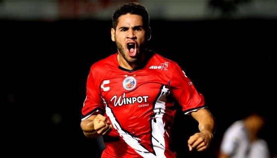 Veracruz se impone a Monterrey 2-1