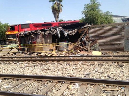 Tren descarrila al norte de Monterrey