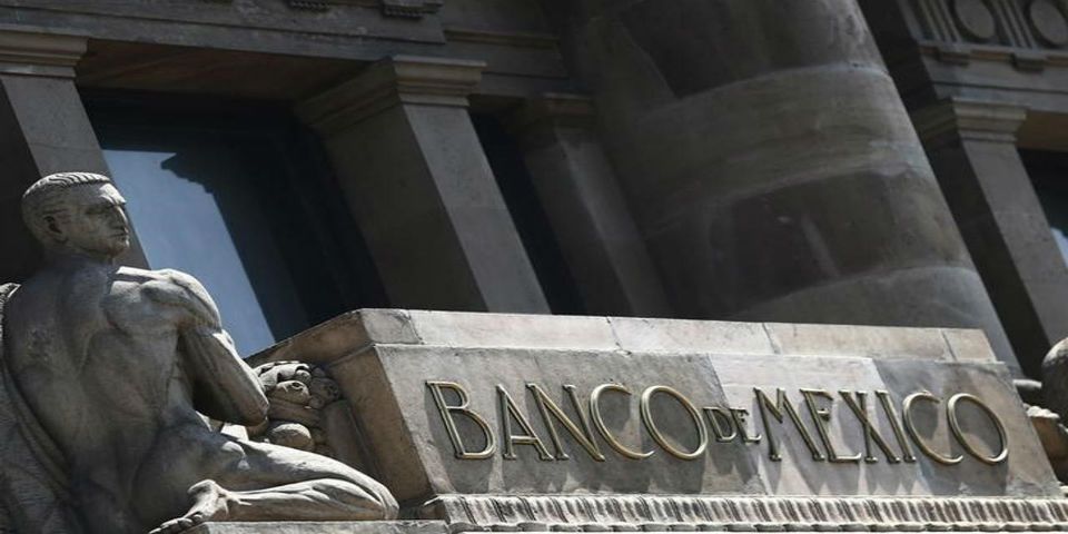 BANXICO subasta 400 mdd a precio mínimo BANXICO subasta 400 mdd a precio mínimo