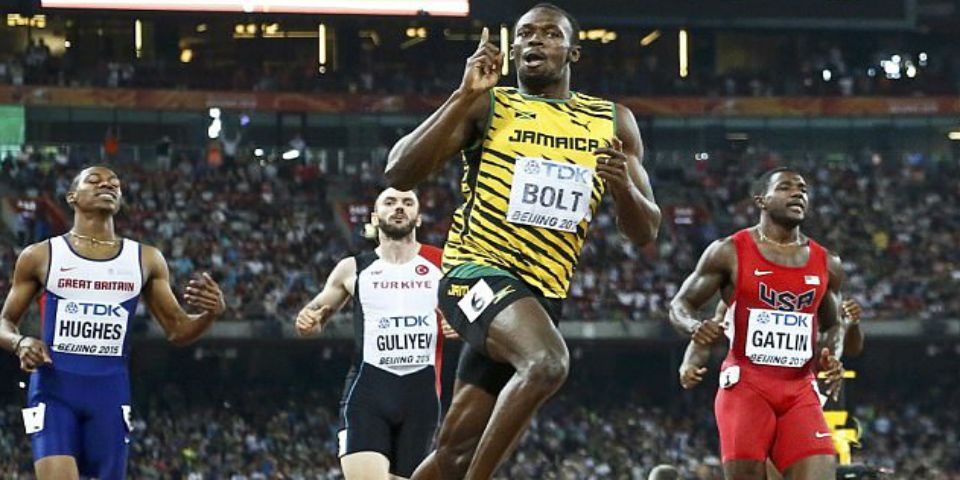 Usain Bolt se impone en la final de los 200 metros