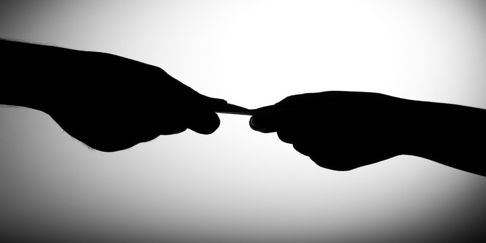 Destituyen a funcionario del Edomex por presunta corrupción