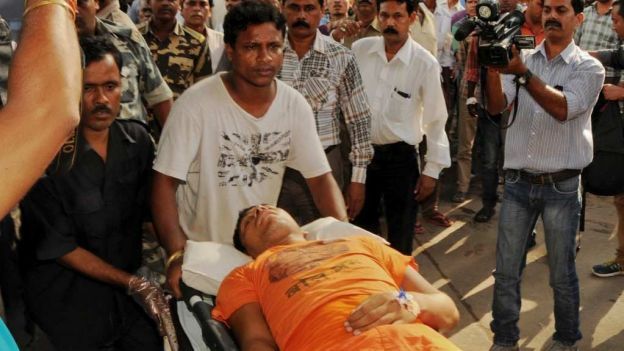 Estampida humana en templo hindú deja 11 muertos