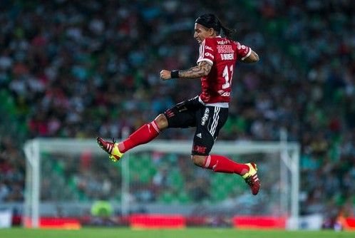 Cinco futbolistas de la Liga MX en prelista de Colombia para Copa América - dayro-celebra