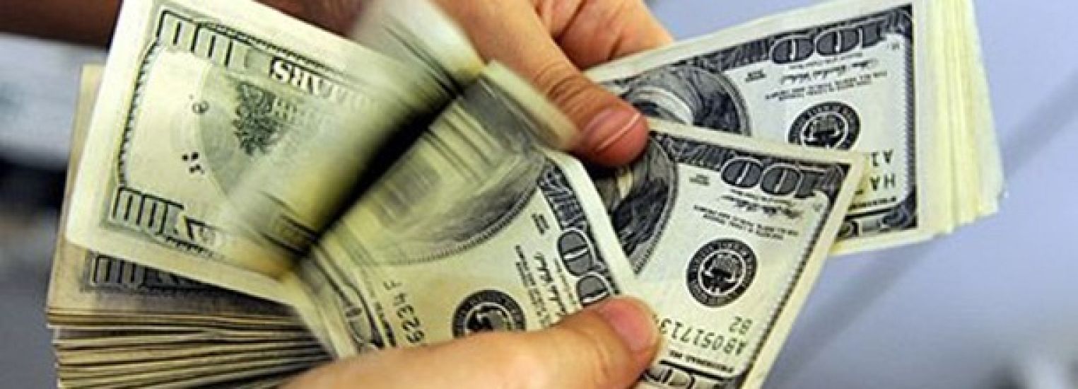 Venden dólar en 17.45 pesos