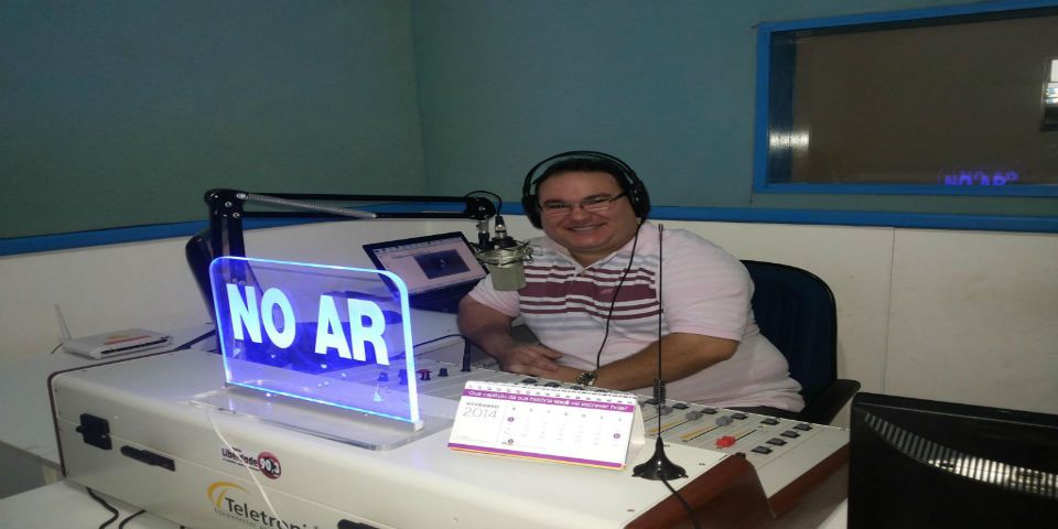 Acribillan a un periodista al aire por denunciar corrupción