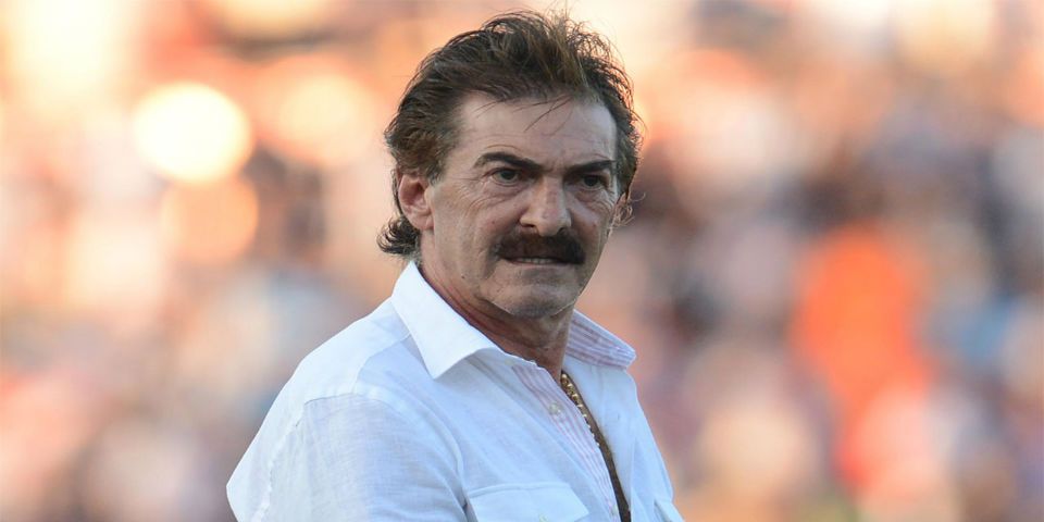 La Volpe aceptaría dirigir a la Selección Mexicana