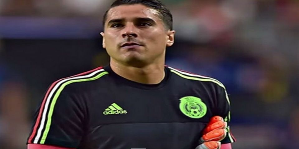 El Málaga quiere renovar a Memo Ochoa