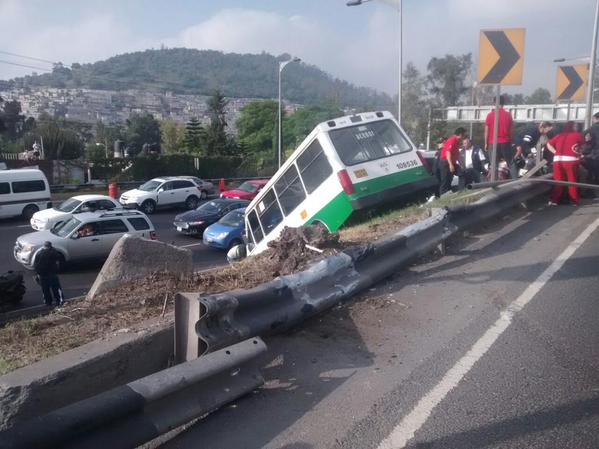 'Salud, seguridad y movilidad, causas para quitar microbuses': SEMOVI - microbus-en-indios-verdes