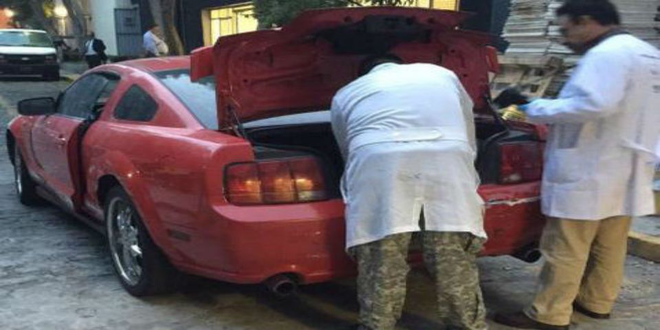 Una mujer condujo el Mustang tras homicidio en la Narvarte