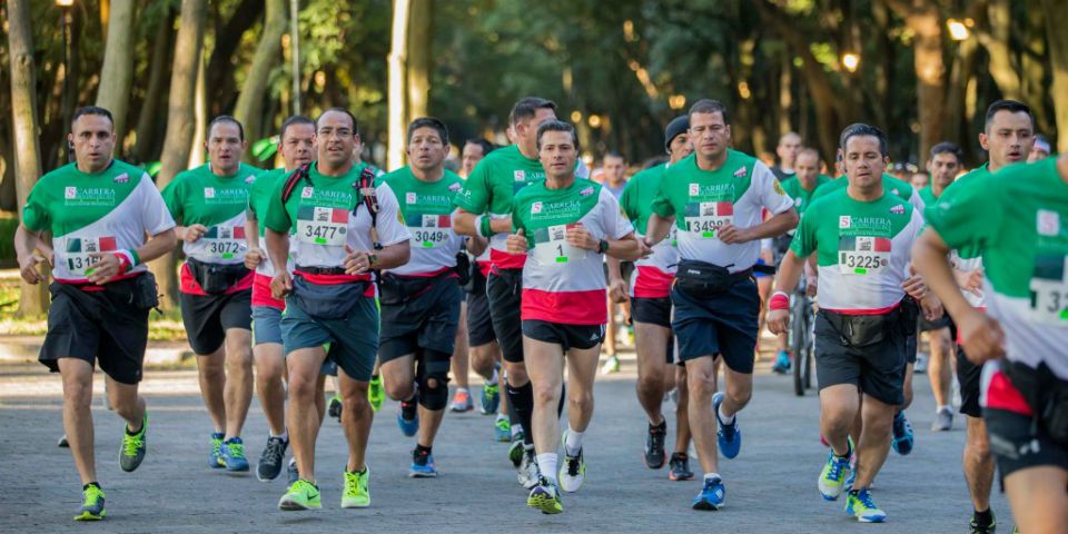 EPN participa en la Quinta Carrera Molino del Rey 2015 EPN participa en la Quinta Carrera Molino del Rey 2015