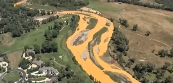 Río Colorado afectado por derrame